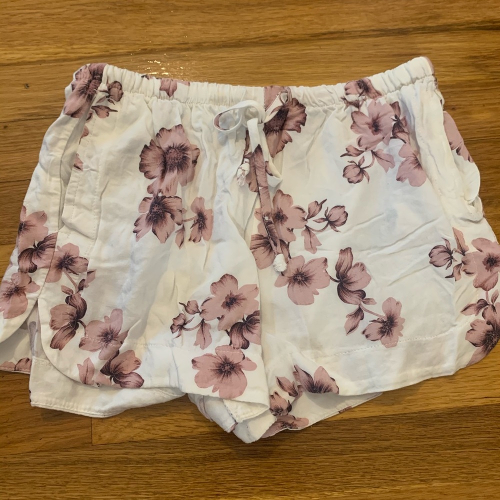 Floral brandy Melville shorts